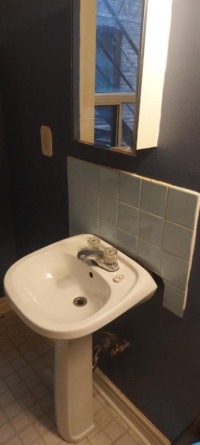 Zen Hostel Toronto Extérieur photo